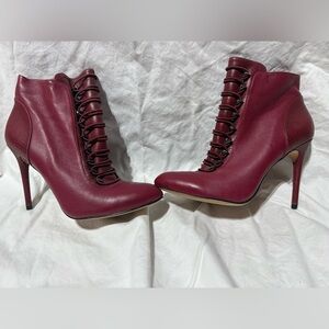 BCBGMAXAZRIA leather booties size 10. Worn once Excellent